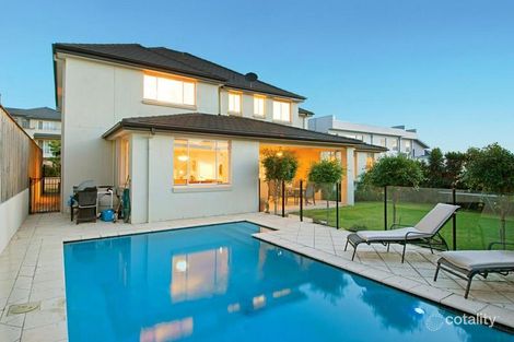 Property photo of 18 Ravenswood Rise Bella Vista NSW 2153
