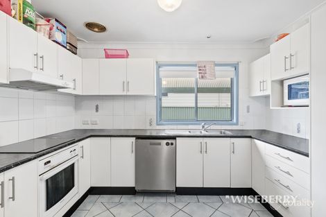 Property photo of 16 Lilo Avenue Halekulani NSW 2262