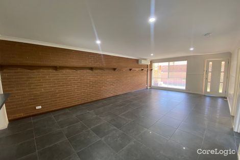 Property photo of 3/458 Kemp Street Lavington NSW 2641