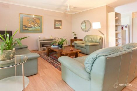 Property photo of 28 Sherwood Avenue Rosebud VIC 3939