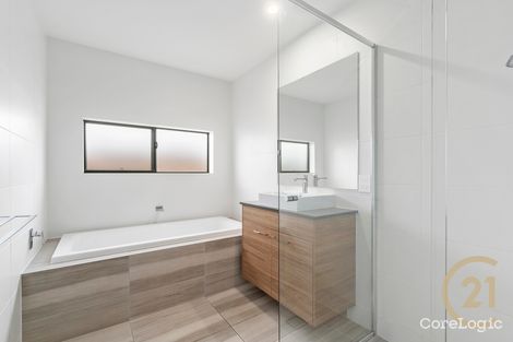 Property photo of 38 Bluestone Avenue Gledswood Hills NSW 2557