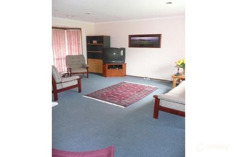 Property photo of 34 Florence Avenue Berwick VIC 3806