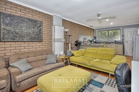 Property photo of 10/10 Simpson Street Black Hill VIC 3350