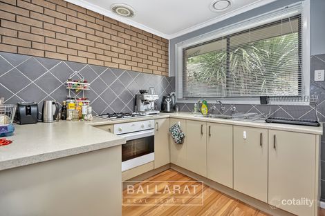 Property photo of 10/10 Simpson Street Black Hill VIC 3350