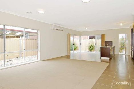 Property photo of 5 Tumbalong Street Caroline Springs VIC 3023