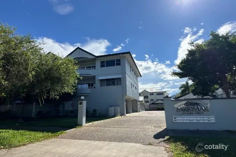1/303-305 Lake St, Cairns North, QLD 4870