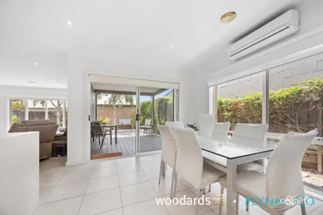 Property photo of 2/27 Hope Street Rosebud VIC 3939