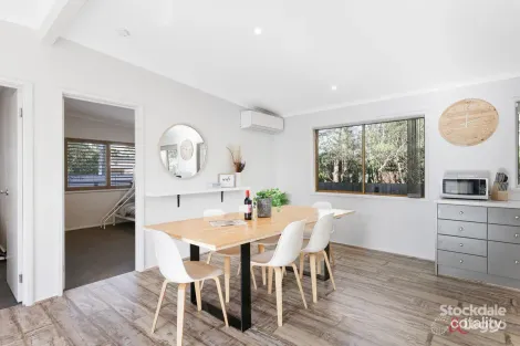 Property photo of 16 McKenzie Road Cowes VIC 3922