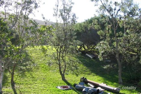 15 Ampat Pl, Blueys Beach, NSW 2428