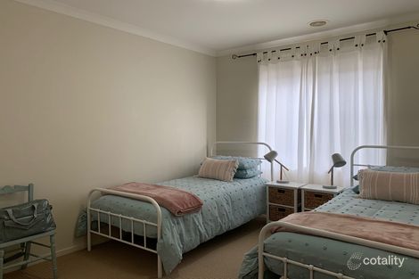 Property photo of 6 Yaramba Boulevard Point Cook VIC 3030