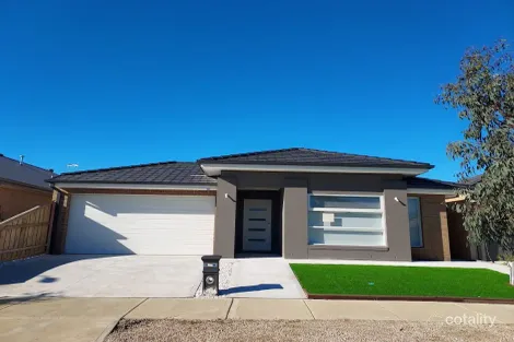 Property photo of 13 Oasis Avenue Mickleham VIC 3064