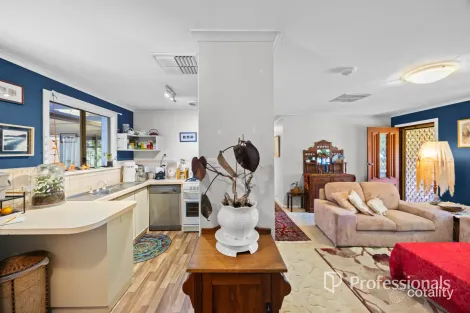 Property photo of 3 Gerrard Place Carey Park WA 6230