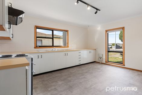 Property photo of 23 Dowsing Avenue Dowsing Point TAS 7010