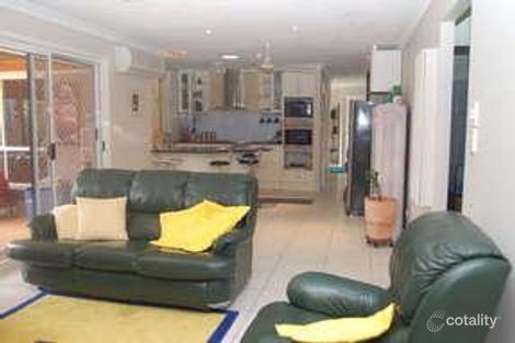 Property photo of 11 Widewood Court Heritage Park QLD 4118
