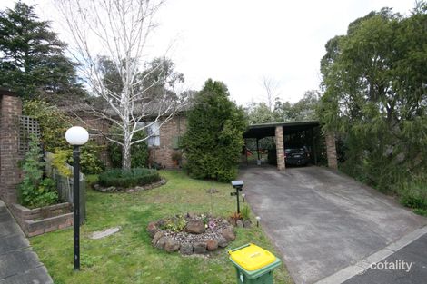 15 Garden Ave, Boronia, VIC 3155