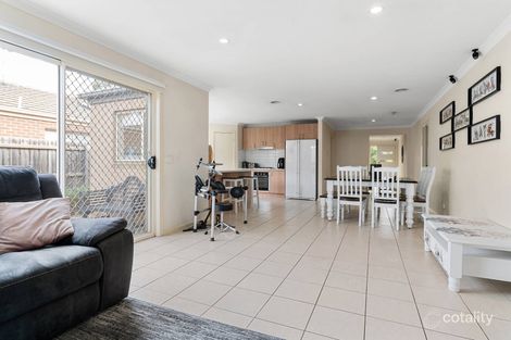 Property photo of 8 Maiden Drive Sunbury VIC 3429