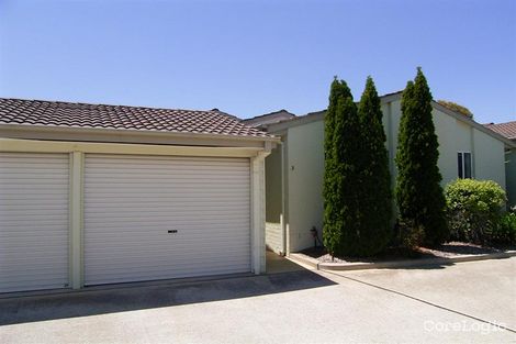Property photo of 3/4 Brudenell Drive Jerrabomberra NSW 2619