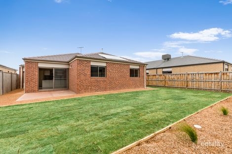 Property photo of 24 Woorawa Drive Doreen VIC 3754