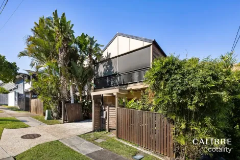 Property photo of 32 Celia Street Ashgrove QLD 4060