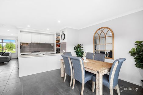 Property photo of 12 Todd Lane Pakenham VIC 3810