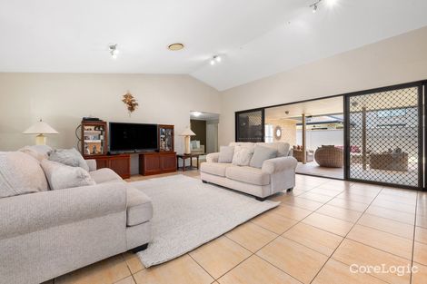 Property photo of 17 Porz Court Wishart QLD 4122