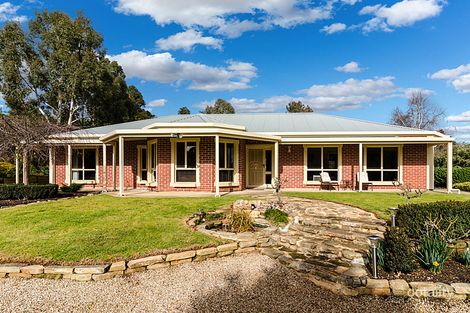 Property photo of 4 Duncan Crescent Mount Barker SA 5251