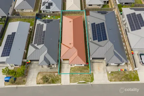 Property photo of 96 Lapwing Crescent Bellbird Park QLD 4300