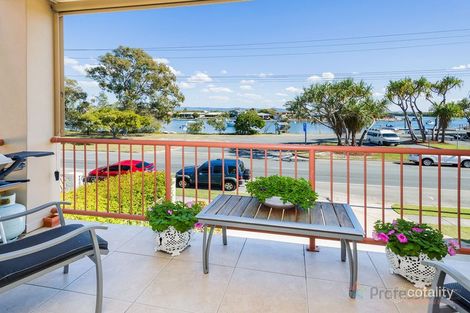 Property photo of 2/23 Paradise Parade Paradise Point QLD 4216