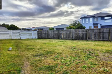Property photo of 28 Leong Street Bridgeman Downs QLD 4035