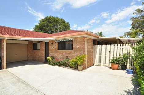 Property photo of 2/8 Davebill Court Labrador QLD 4215