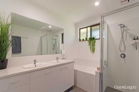 Property photo of 18 Wonderland Avenue Branyan QLD 4670