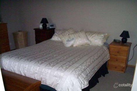 Property photo of 11 Arboreal Place Horsley NSW 2530