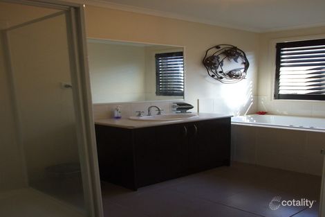 Property photo of 4 Omega Street Carrum Downs VIC 3201