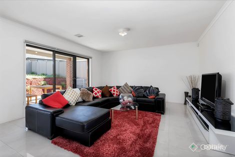 1 Renam St, Pakenham, VIC 3810