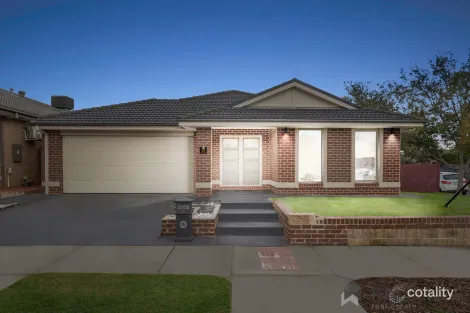 Property photo of 28 Castletown Boulevard Weir Views VIC 3338