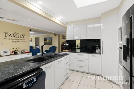 Property photo of 42 Phyllis Avenue Kanwal NSW 2259
