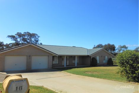 16 Forsythe Ave, Young, NSW 2594