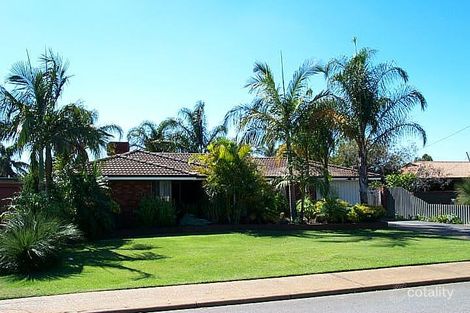 16 Robinson Rd, Eden Hill, WA 6054