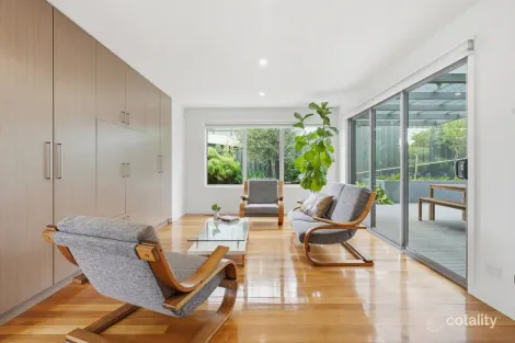 Property photo of 10 Hamelheath Way Newstead TAS 7250