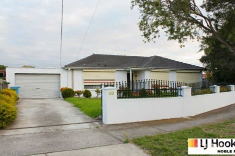 11 Mark Ct, Noble Park, VIC 3174