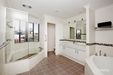 Property photo of 26 Carlow Circle Waterford WA 6152