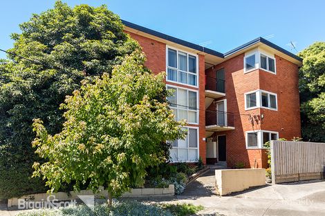 10/1 Fiona Ct, St Kilda, VIC 3182