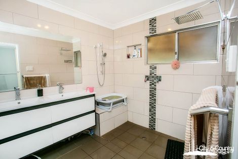 Property photo of 14 Urquhart Street Soldiers Hill QLD 4825