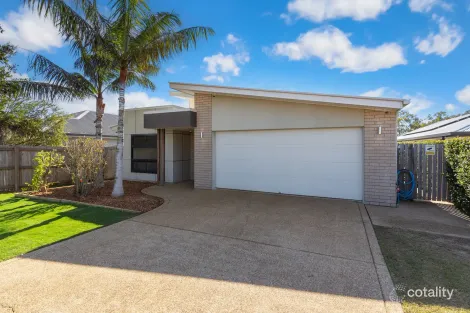 13 Diploma St, Norman Gardens, QLD 4701