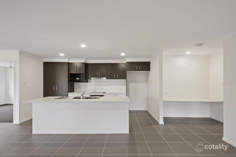 Property photo of 1/4 Waverley Street North Toowoomba QLD 4350