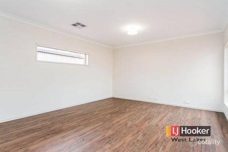 Property photo of 1 Blyth Avenue Parafield Gardens SA 5107