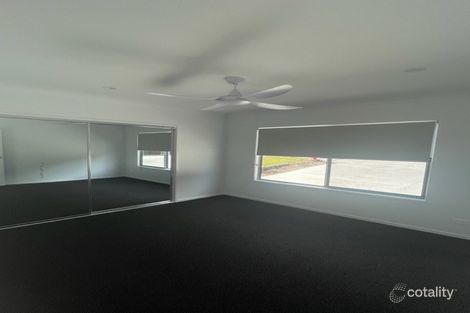 Property photo of 13 Bowerbird Avenue Burnside QLD 4560