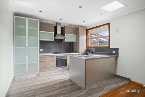 Property photo of 2/15 Bruthen Street Moorabbin VIC 3189