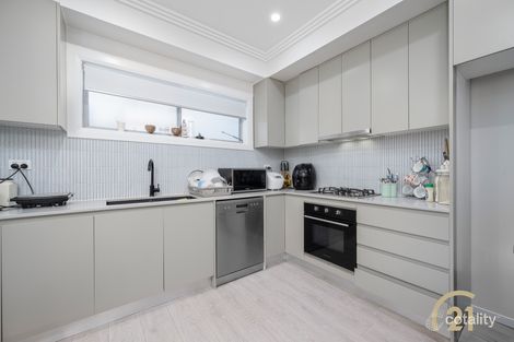 Property photo of 34 Wombat Street Pemulwuy NSW 2145