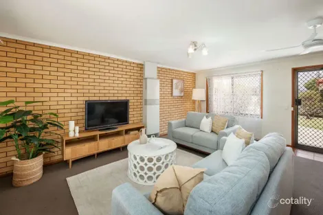 Property photo of 2/440 Union Road Lavington NSW 2641